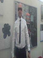 Djon Leeds Escort