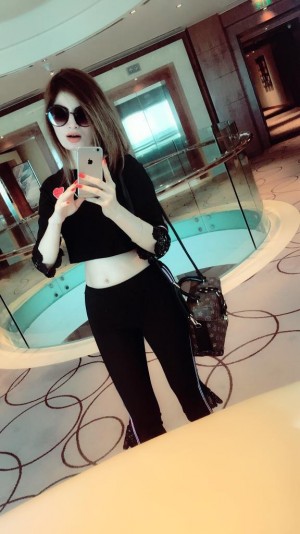 Dubai Escorts - Indian Pakistani Escorts India Dubai Escort