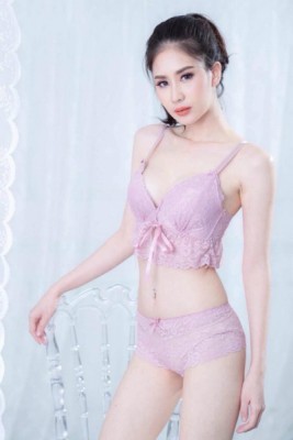 Kuala Lumpur Escorts - Victoria Malaysian Kuala Lumpur Escort
