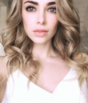 Paris Escorts - Kelsey czech Paris Escort