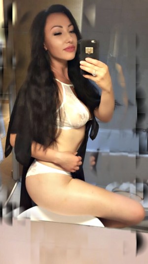 Istanbul Escorts - Marzena Ukrainian Istanbul Escort
