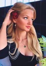Paris Escorts - Hana swedish Paris Escort