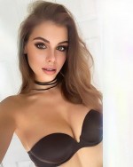 Paris Escorts - Viveca czech Paris Escort