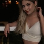 Paris Escorts - Aline Escorte Française Paris Escort