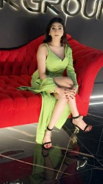 Dubai Escorts - Sara Bur Dubai Escorts indian Dubai Escort