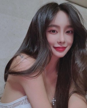 Kuala Lumpur Escorts - Fiona Korean Kuala Lumpur Escort