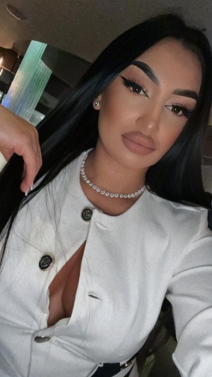 Kent Escorts - Natalie Eastern European Kent Escort