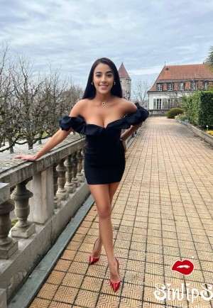 London Escorts - Heart Brazilian London Escort