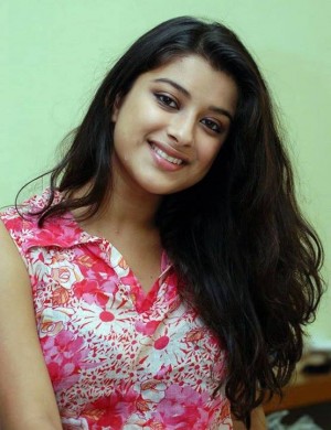 Delhi Escorts - Beauty female escort serv  Delhi Escort
