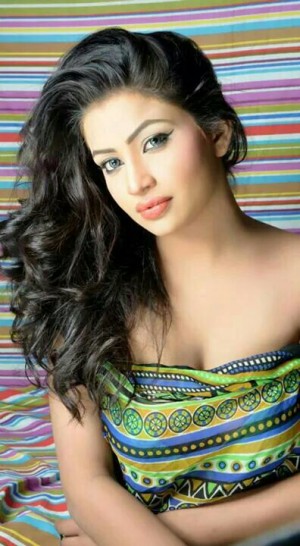 Dubai Escorts - Manahil dubai escorts +97 Indian Dubai Escort